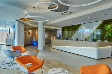Daikin office reception area - cassette unit